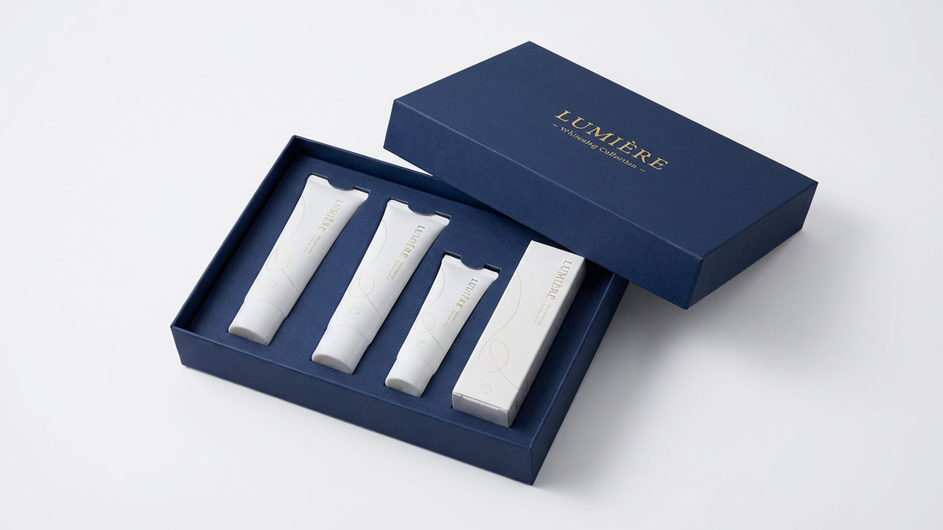 化粧品パッケージサンプル